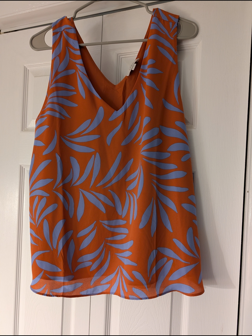 LOFT Orange V-Neck Tank with Periwinkle Leaf Print